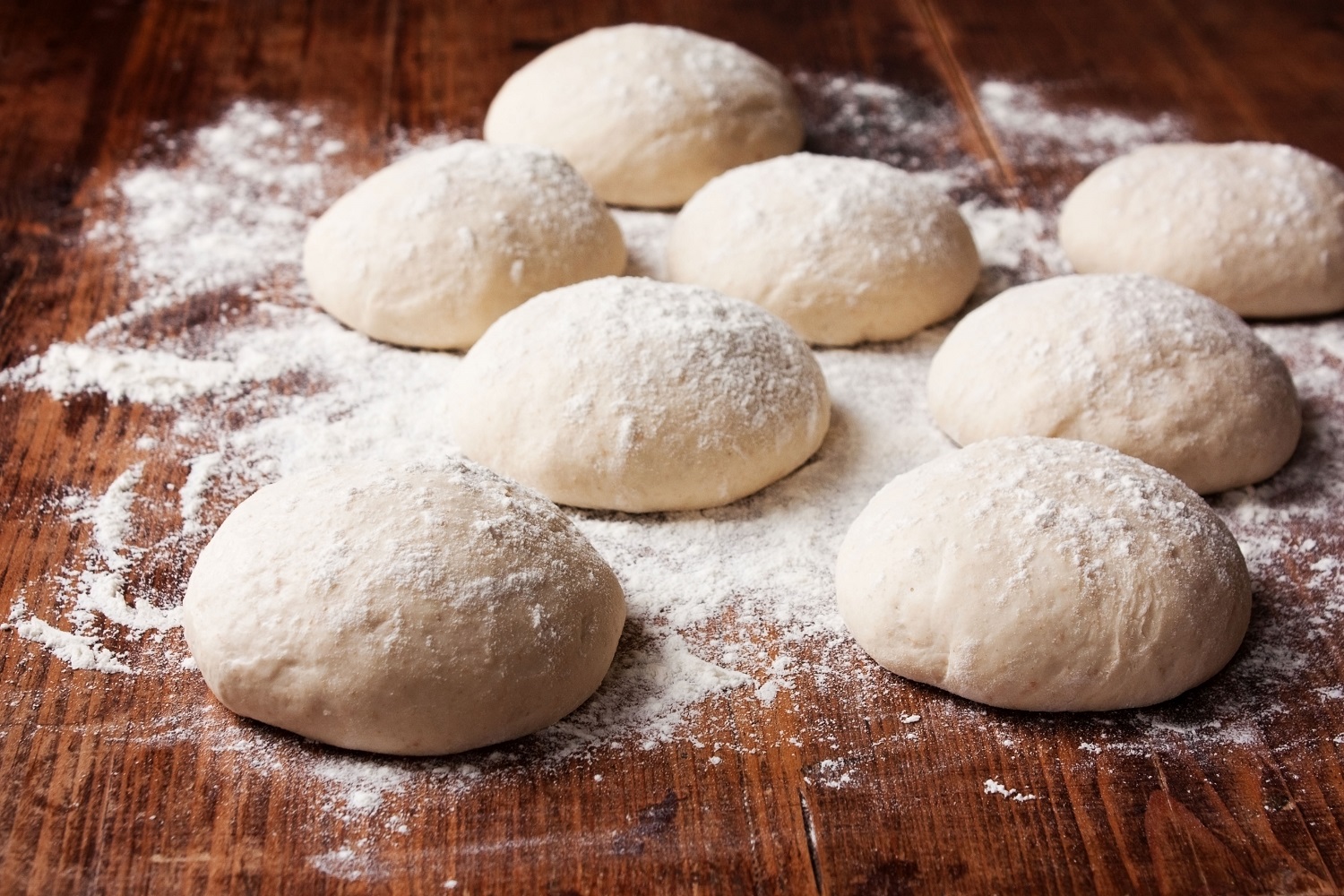 bread-dough-vs-pizza-dough2