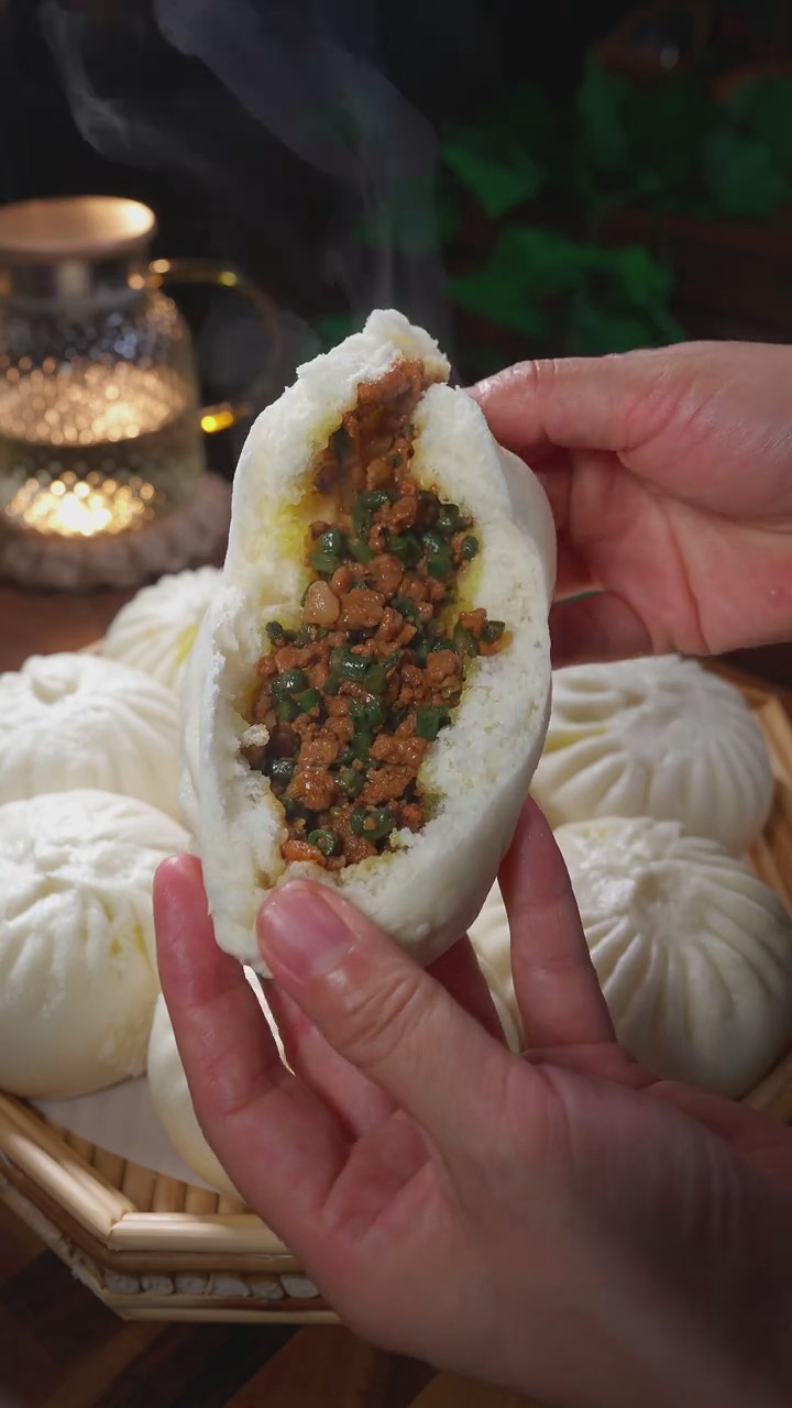 Green Bean Pork Buns 2 Green Bean Pork Buns 2