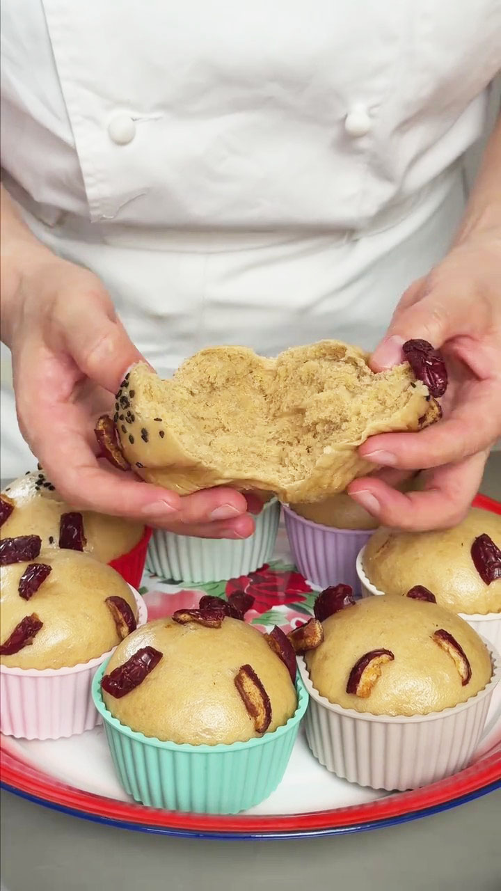 Brown Sugar Fa Gao Steamed Brown Sugar Cakes 2