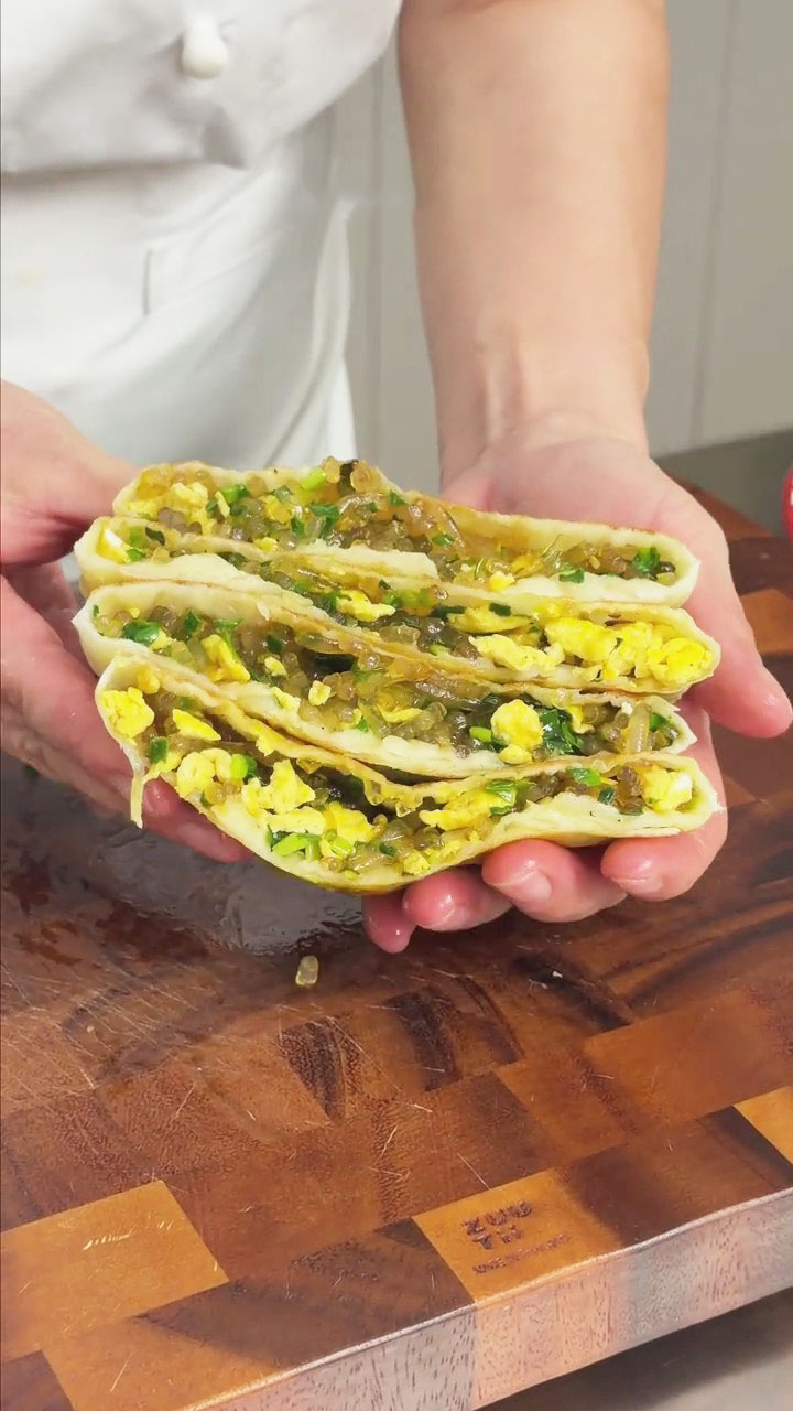 Chive Egg Glass Noodle Pancakes 3 Chive Egg Glass Noodle Pancakes 3