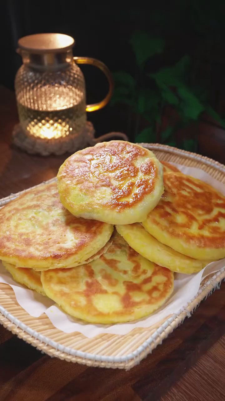 Crispy Red Bean Pastry Cakes 2