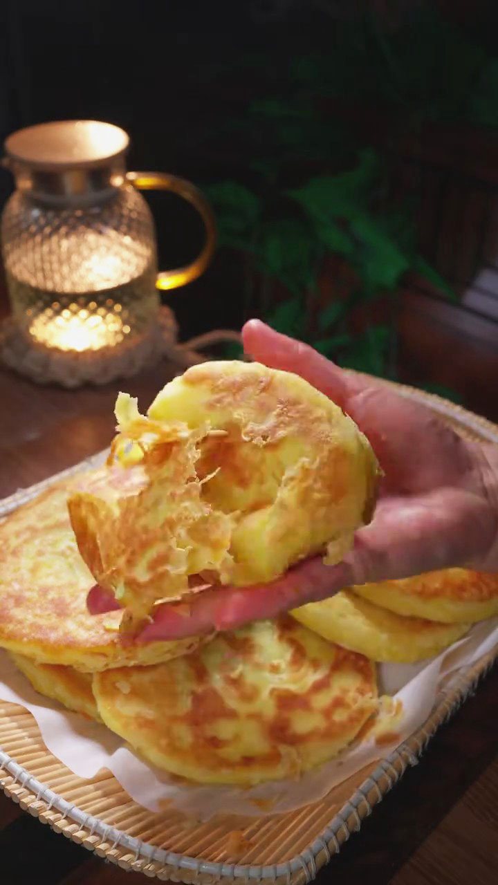 Crispy Red Bean Pastry Cakes 3