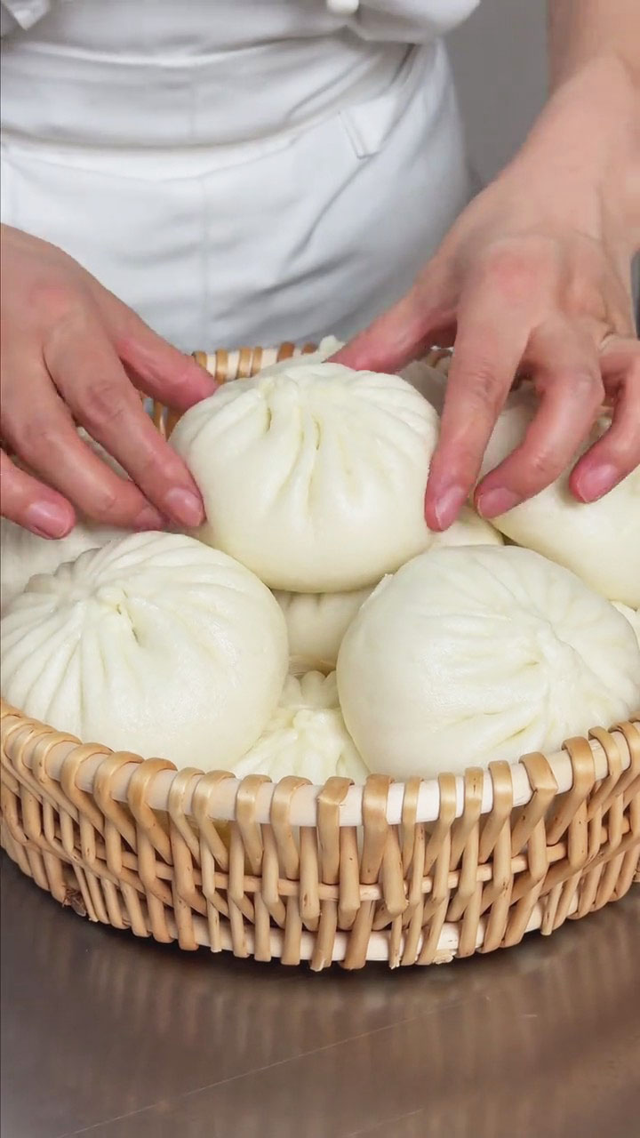 Eggplant and Glass Noodle Steamed Buns 3 Eggplant and Glass Noodle Steamed Buns 3