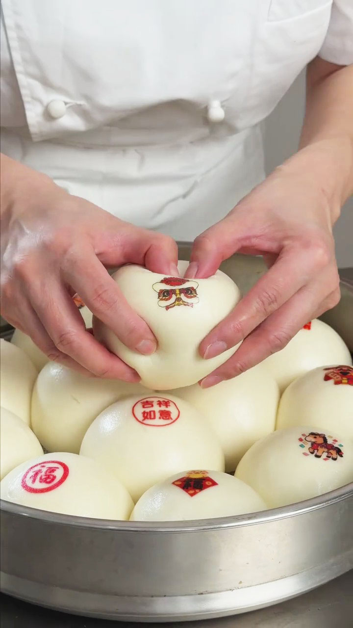 Lava Tangyuan Buns 5