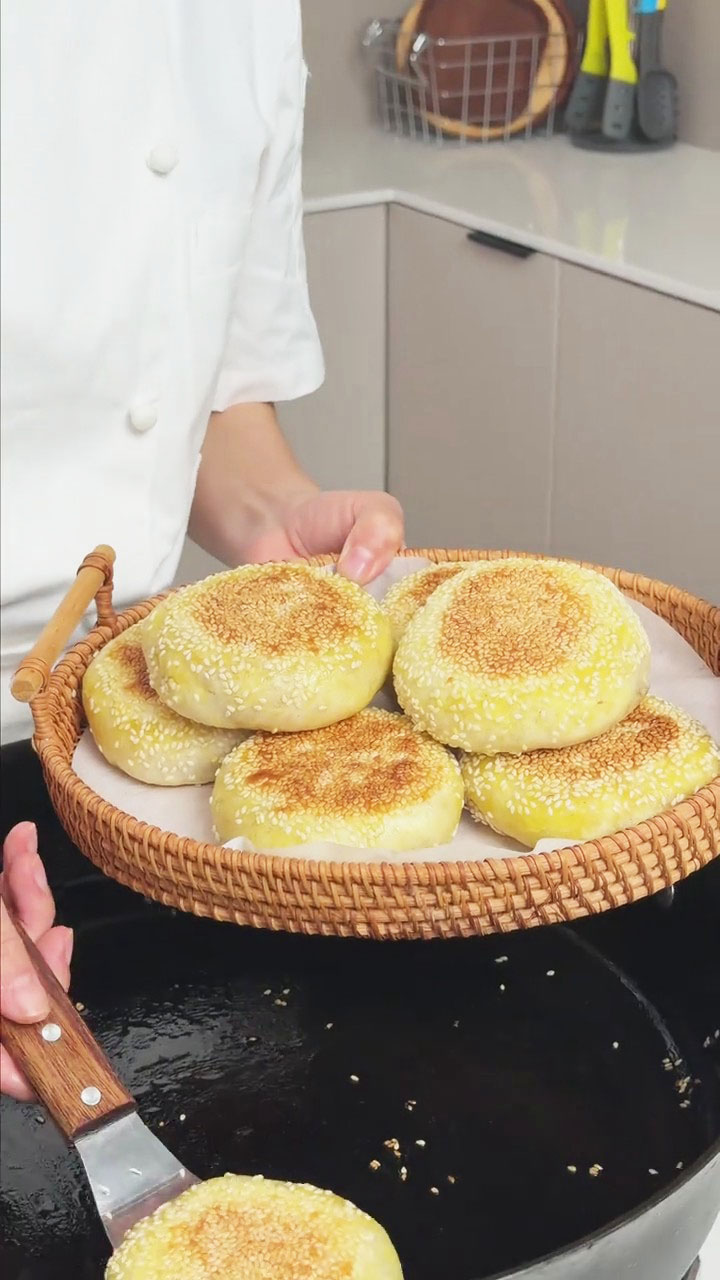 Pepper Salt Sesame Yeast Pancakes 2