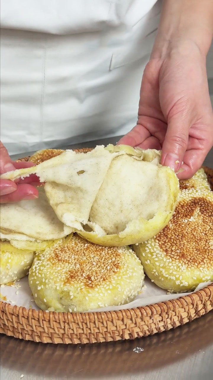 Pepper Salt Sesame Yeast Pancakes 3