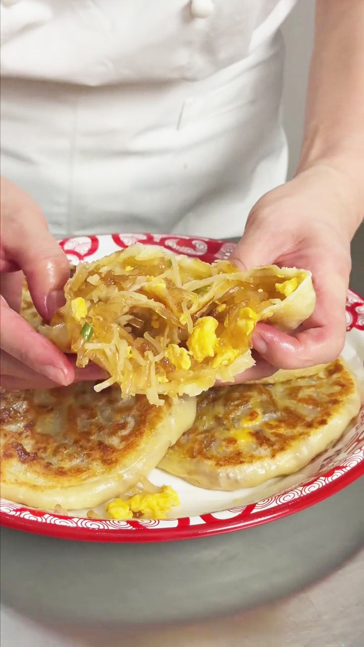 Radish Egg Glass Noodle Stuffed Pancake 5