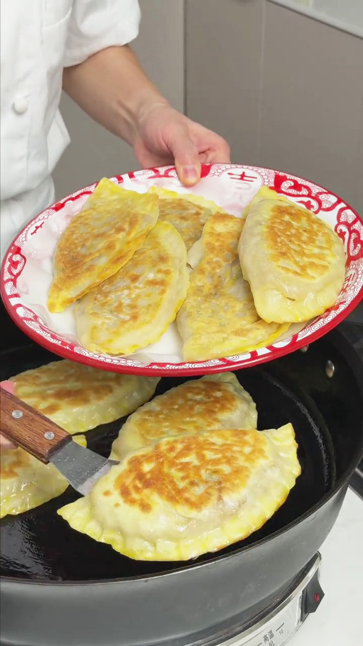 Radish Glass Noodle Pork Stuffed Pancakes 3 Radish Glass Noodle Pork Stuffed Pancakes 3