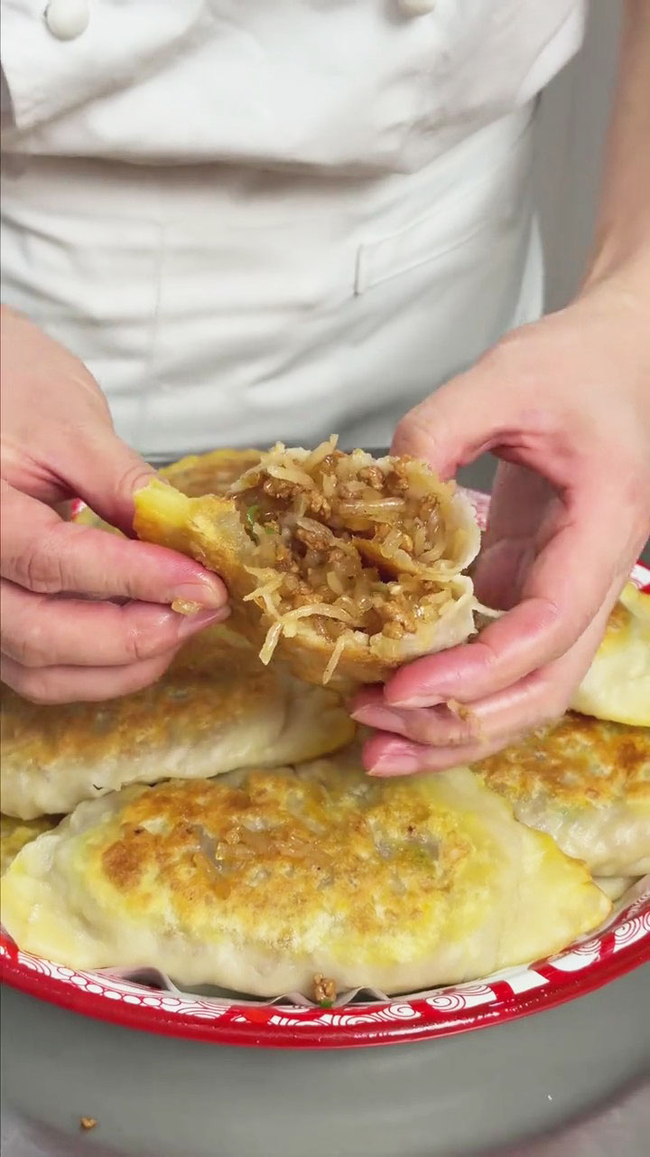 Radish Glass Noodle Pork Stuffed Pancakes 4 Radish Glass Noodle Pork Stuffed Pancakes 4