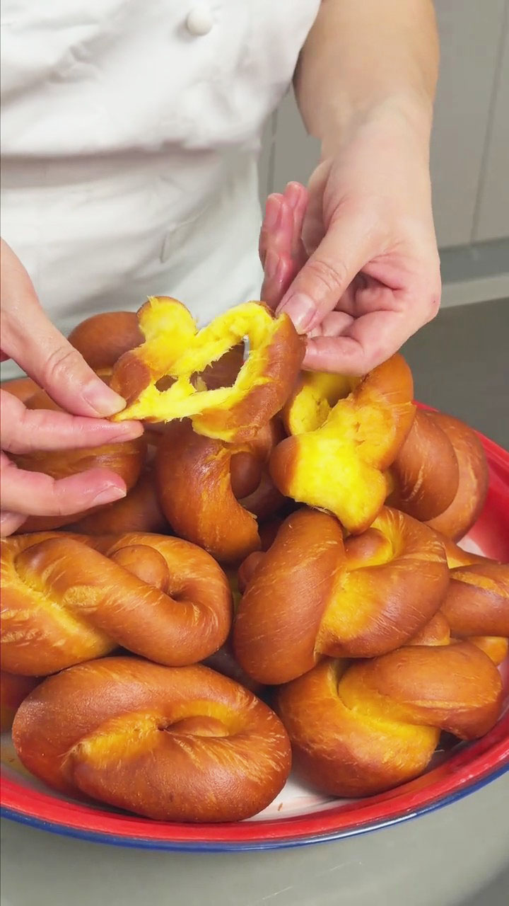 Soft Crispy Chinese Mahua 4